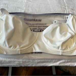 Women's White Bra- SHECURVE